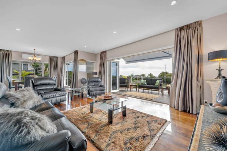 12 Columbia Crescent Beachlands_32