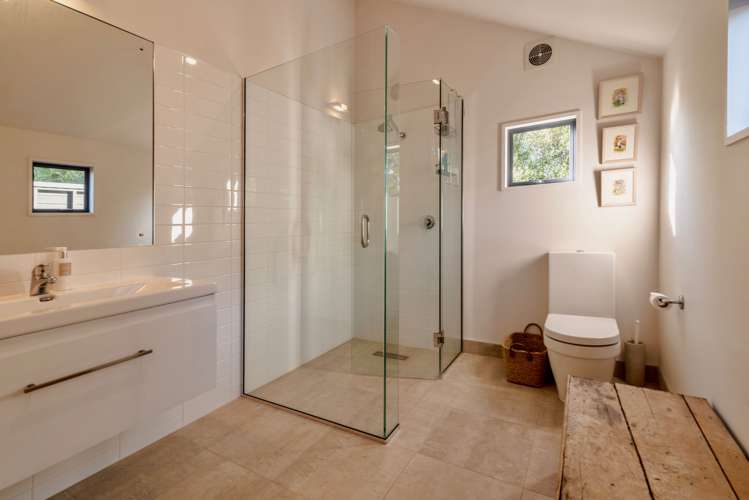 42 Hempleman Drive Akaroa_19