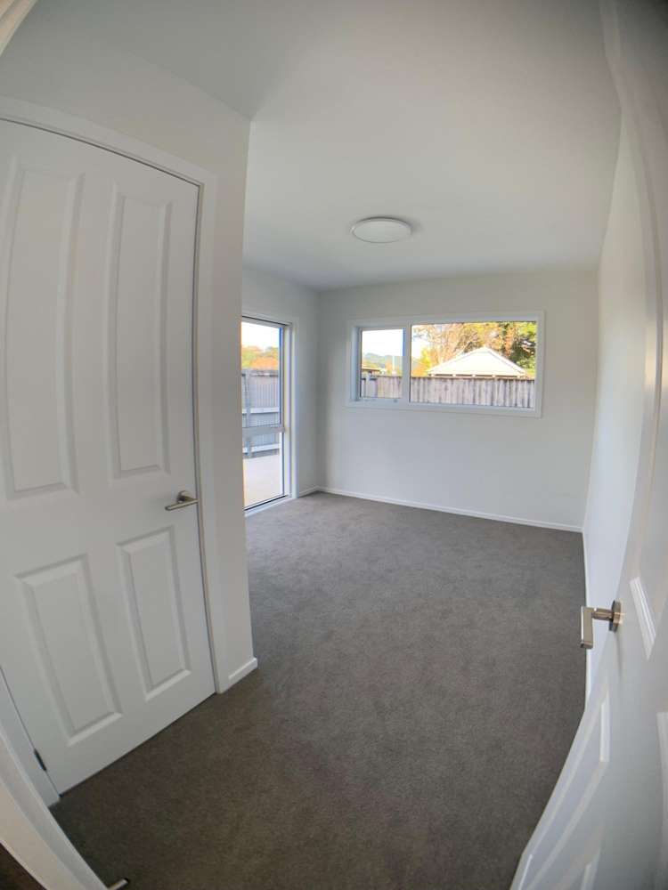  A/19 Marion Street Silverstream_15