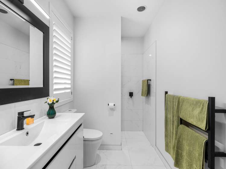 341 Devonport Road Tauranga Central_15