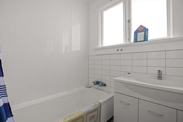 89 Branxholm Street Roxburgh_12