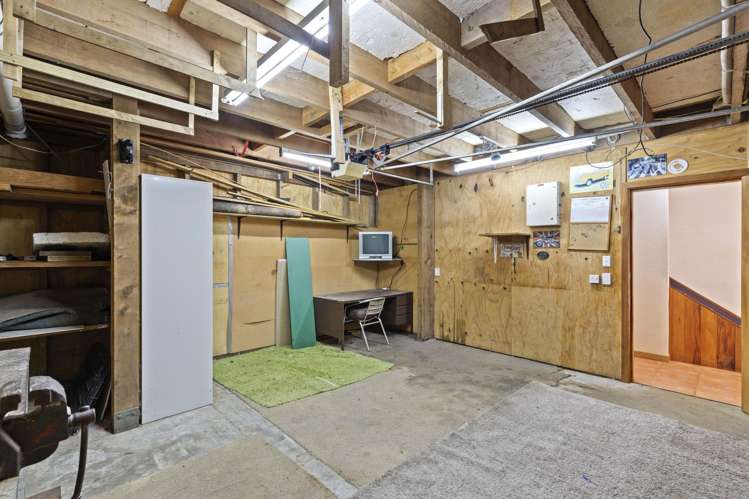 9 Lindaver Grove Merrilands_22