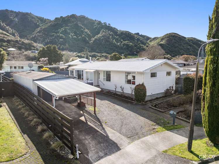 22 Denver Grove Totara Park_17