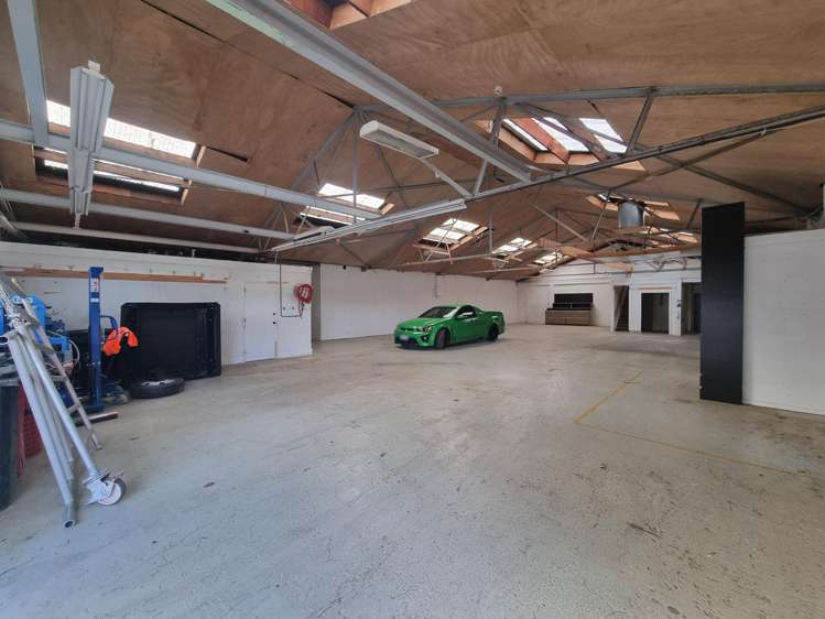 2/5 Ropa Lane Maupuia_1