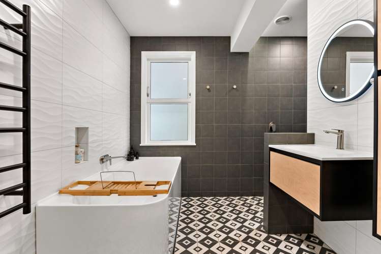 100 Donald Street Karori_21