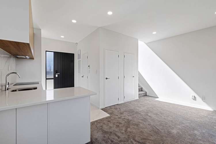 140a Tiriwa Drive Massey_6