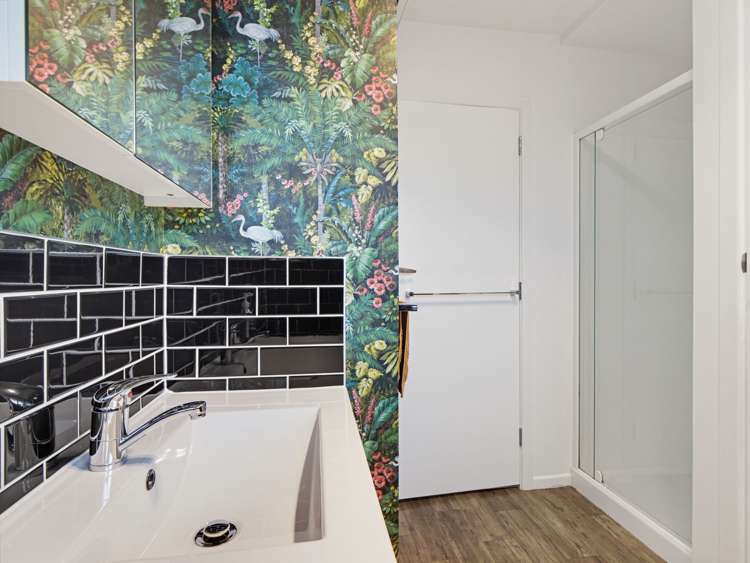 2/4 Queenspark Drive Parklands_16
