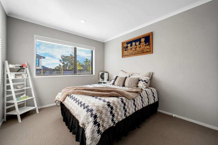 6 Bendemeer Place Flat Bush_16