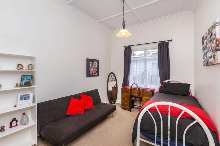 43 Rocklands Avenue Mount Eden_12