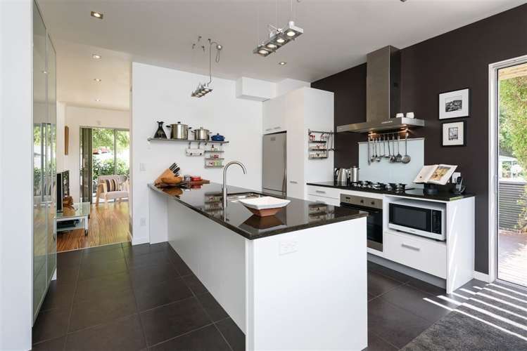 35 Tiketike Way Brooklyn_9