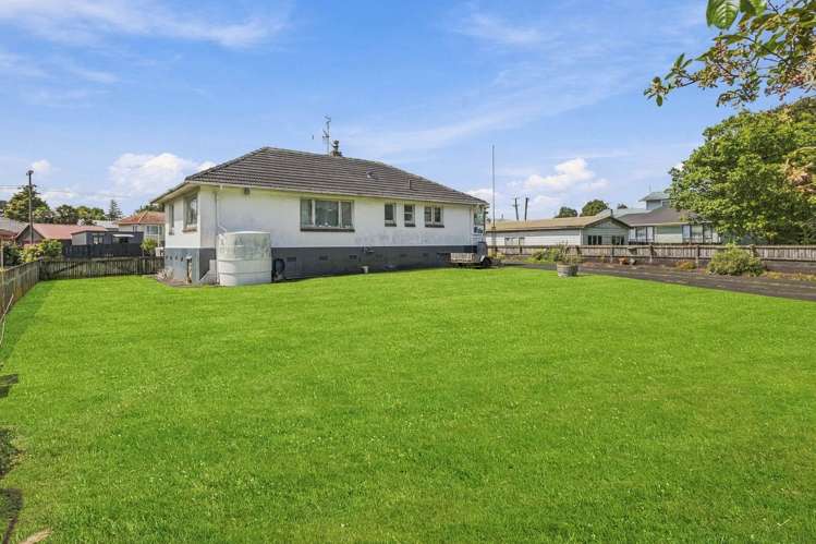 48 Youngs Road Papakura_4