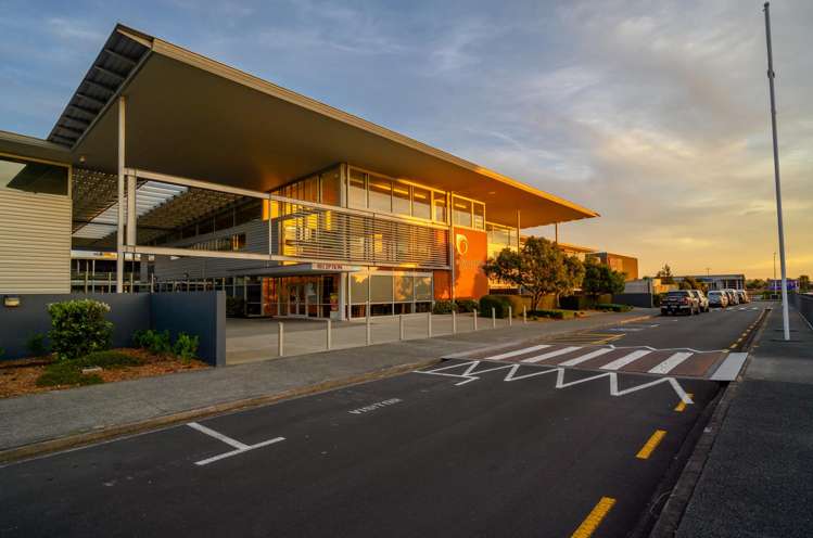 210 Point View Drive East Tamaki Heights_14