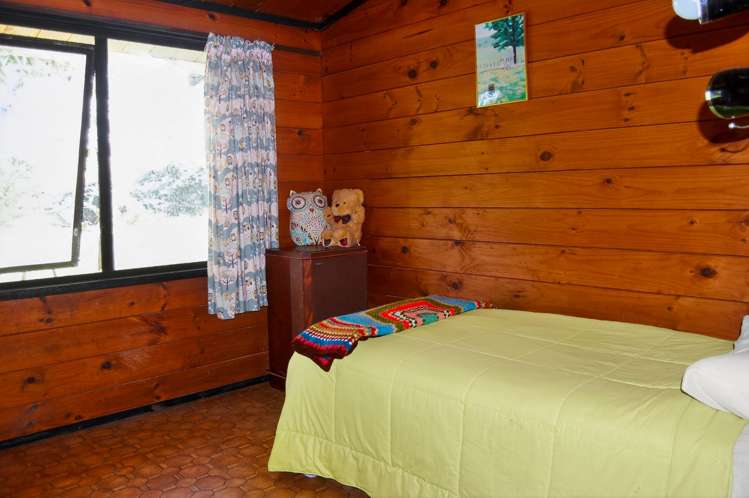 288 Valley Road Kaiwaka_24