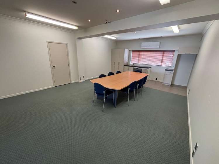 198 Kapiti Road Paraparaumu Beach_5