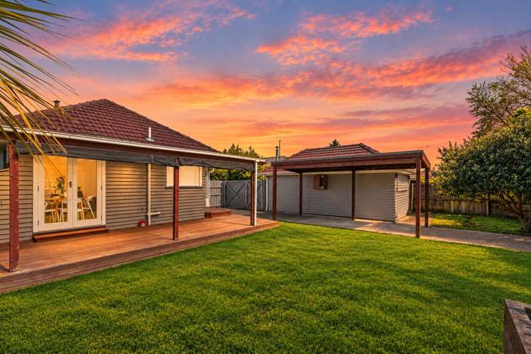 76 Sylvan Street Hillmorton_18