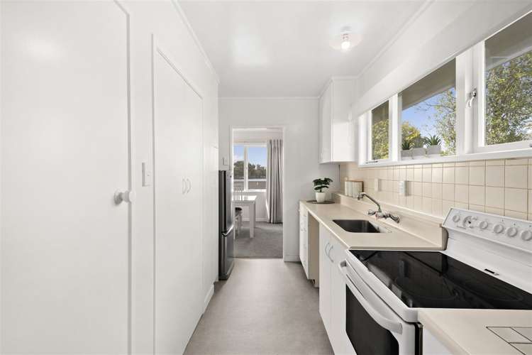 114 Lake Crescent Hamilton Lake_8