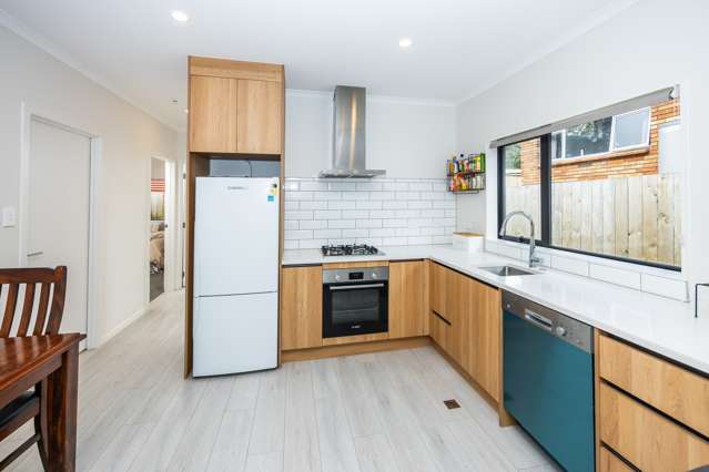 1/30a Thomson Avenue Dinsdale_4