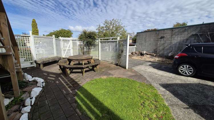 236 West Parkdale Street Tokoroa_17