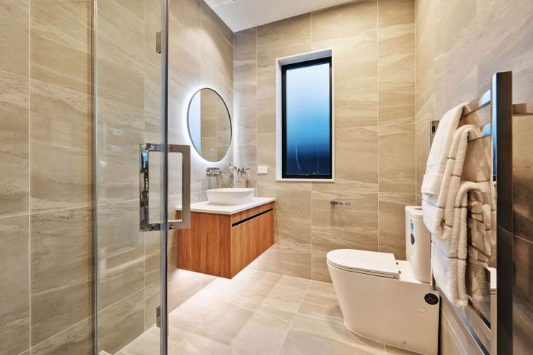 61 Tipu Crescent Wainui_19