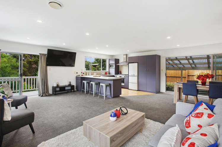 7 Napuka Road Henderson Valley_18