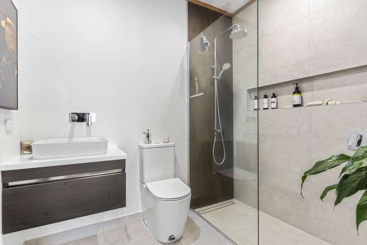 371 Seagrove Road Waiau Pa_12