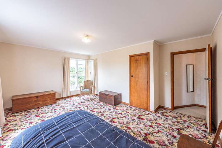 22 Selwyn Crescent College Estate_12