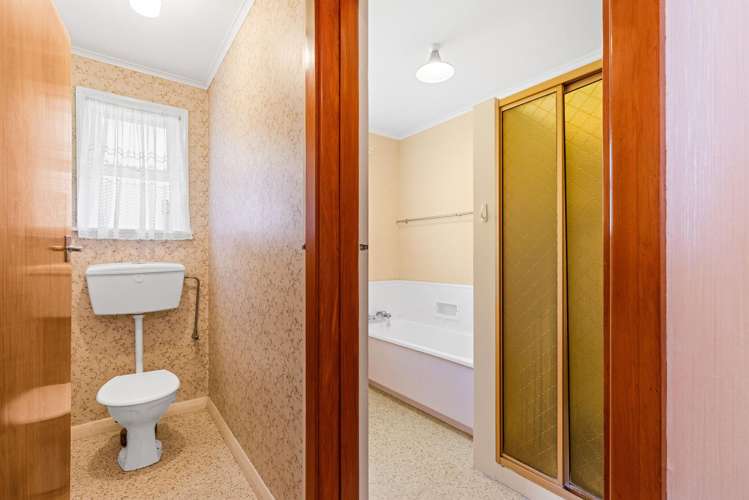 14 Dunstan Street Otaki_16