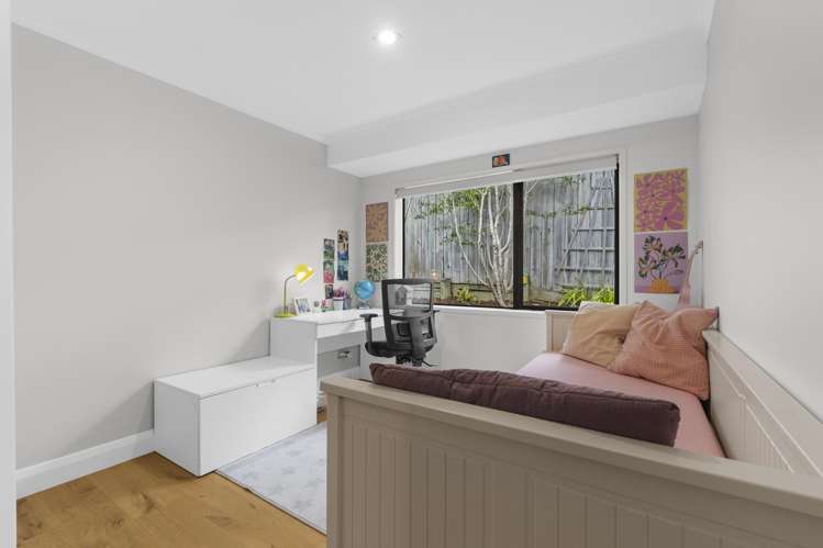 12 Bloomfield Rise Stanmore Bay_19