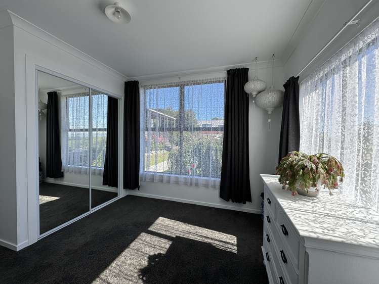 9 Start Street Kaitangata_16