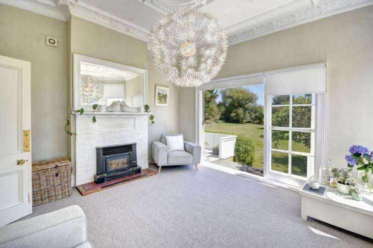 1215 Centre Road Henley_6