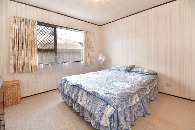 2/3 Centreway Road Orewa_9