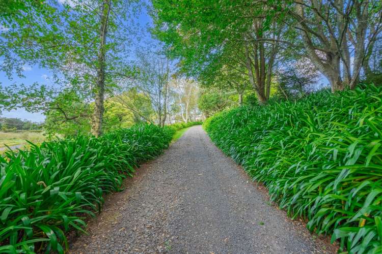 21 Bassett Road Mauku_28