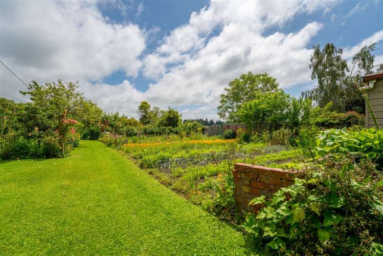 58 Timaru Road Waimate_12