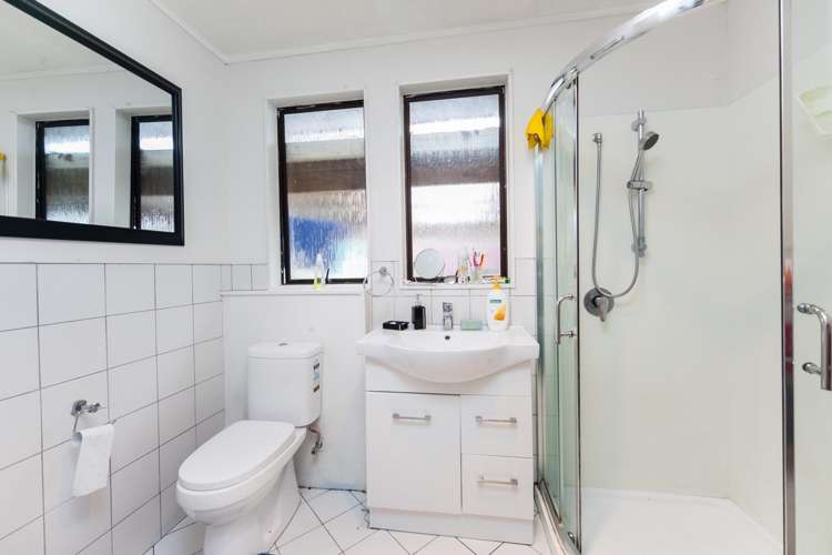 1/66 Kamara Road Glen Eden_9