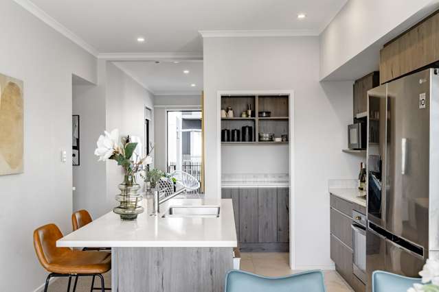 5 William Stratton Lane Hobsonville Point_1