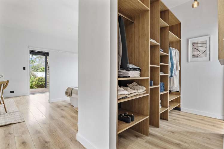 29 Calais Terrace Ostend_26