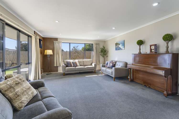 16 Monaco View Stoke_4