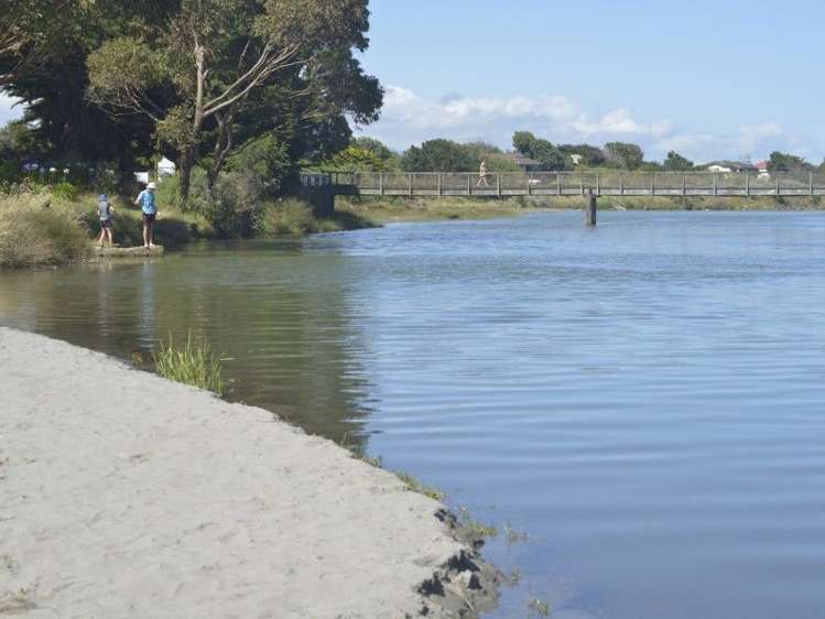 14 Drake Street Waikawa Beach_15