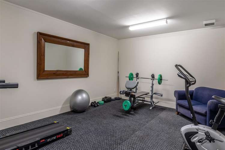 2/70 Kitchener Road Milford_17