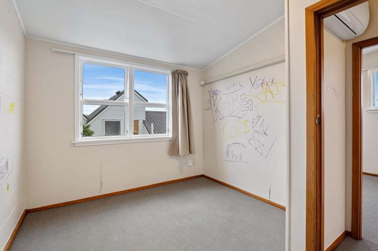 1 and 2/51 Portsmouth Street and 1 and 2/73 Hampshire Street Aranui_6
