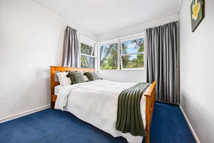 156 Godley Road Titirangi_11
