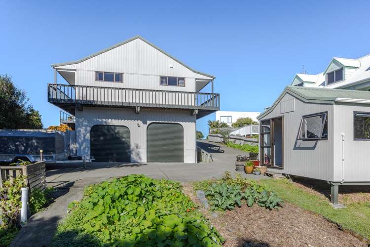 41 Barrier View Road Leigh_25