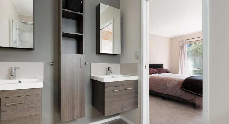 128B Karewa Parade 1131_6