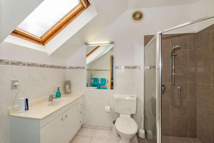 107 Daffodil Street Titirangi_13