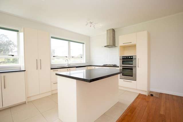 24 Wharf Road Kerepehi_2