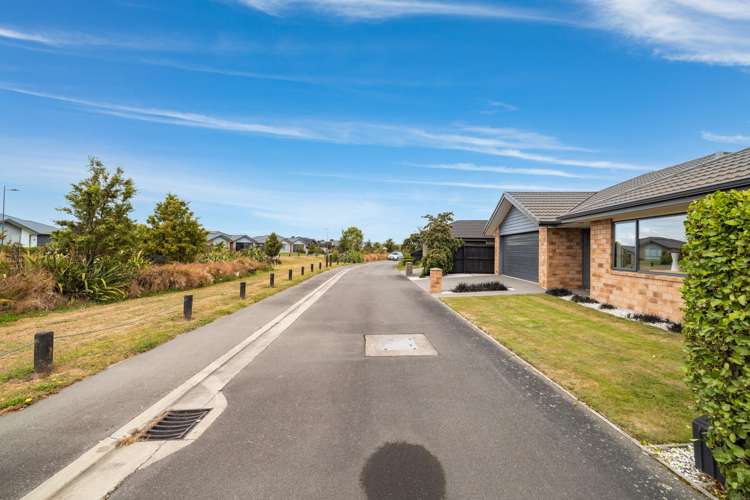 8 Christie Lane Wigram_15