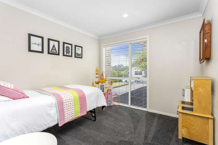 75 Lake Panorama Drive Henderson_15