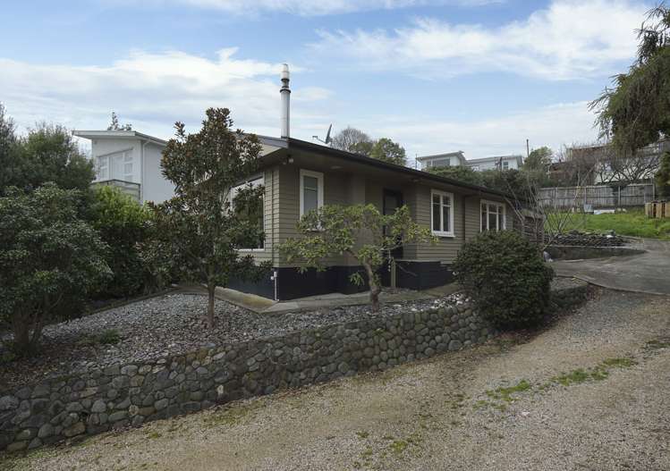 219 Annesbrook Drive Wakatu_1