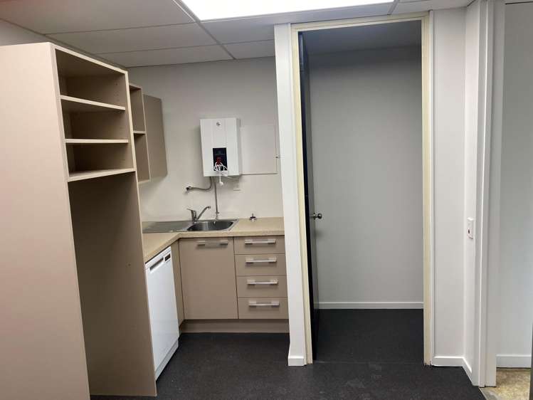 66-68 Mandeville Street Riccarton_9