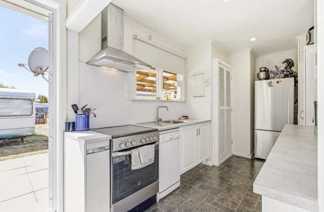 25 Ruapehu Street 1200_1